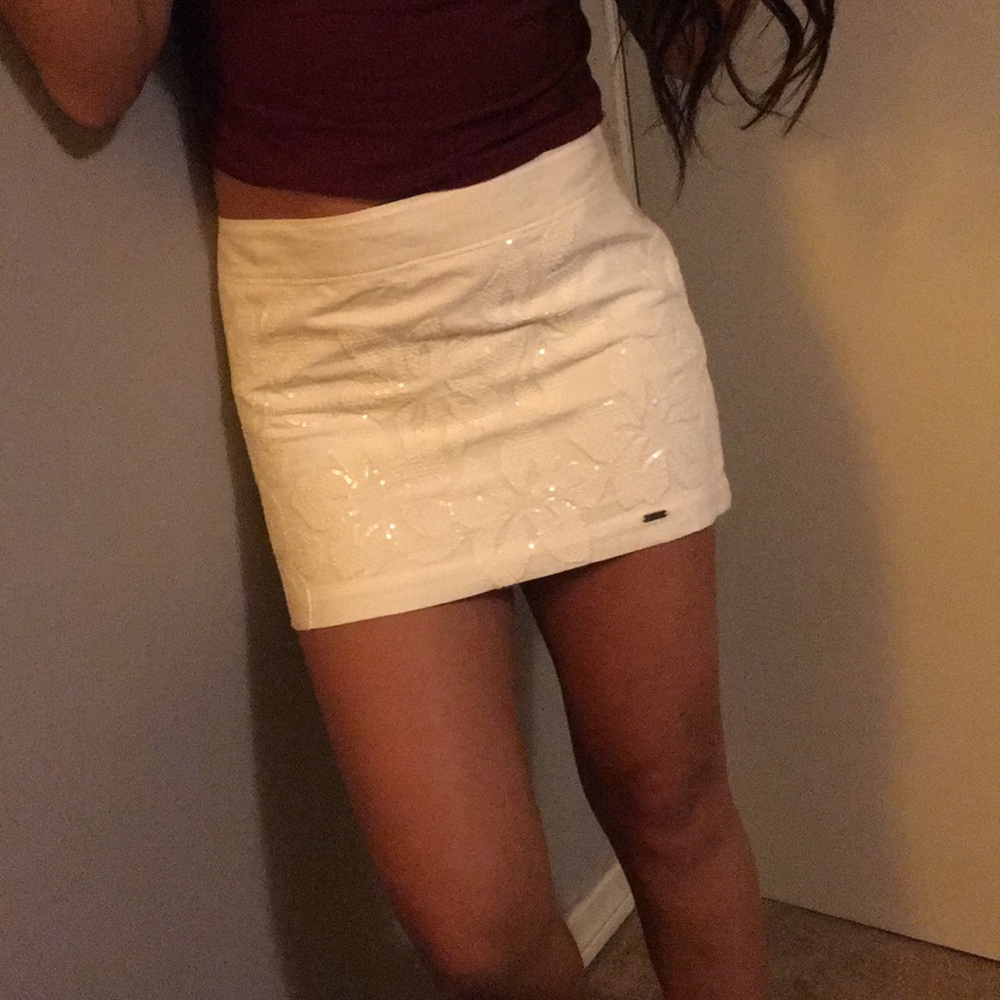 Super cute Hollister Skirt